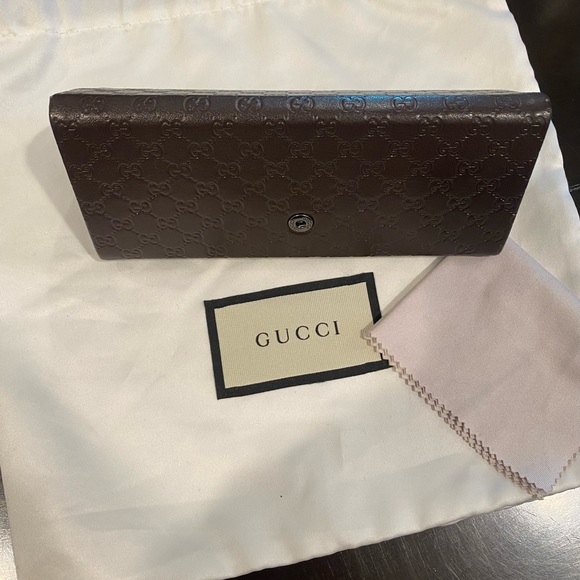 GUCCI GLASSES CASE - Picture 2 of 7